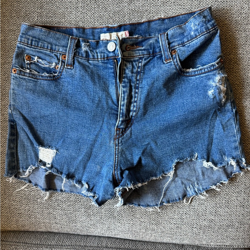 Levi Perfectly Slim 512 Distressed Shorts